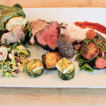 Das Event-Kochstudio angerichtetes Menü